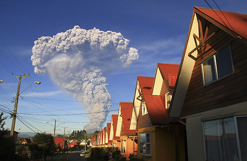 فوران آتشفشان کلبیکو در شیلی